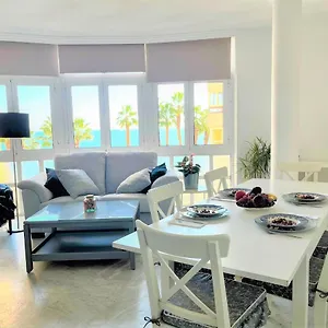 https://rentcostadelsol-malagueta-arenal.es-andalucia.com
